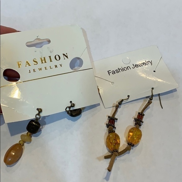 FREE w/any purchase 2 pair natural stone glass bead leather new on cards - Picture 4 of 7